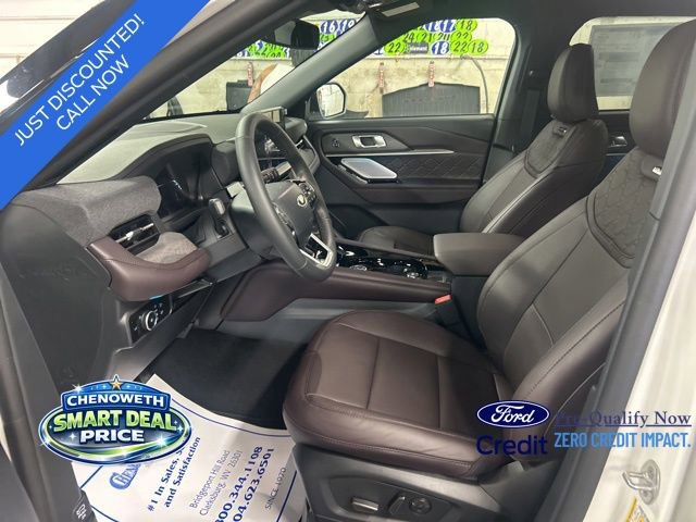 New 2025 Ford Explorer Platinum w/ Ultimate Package image 9