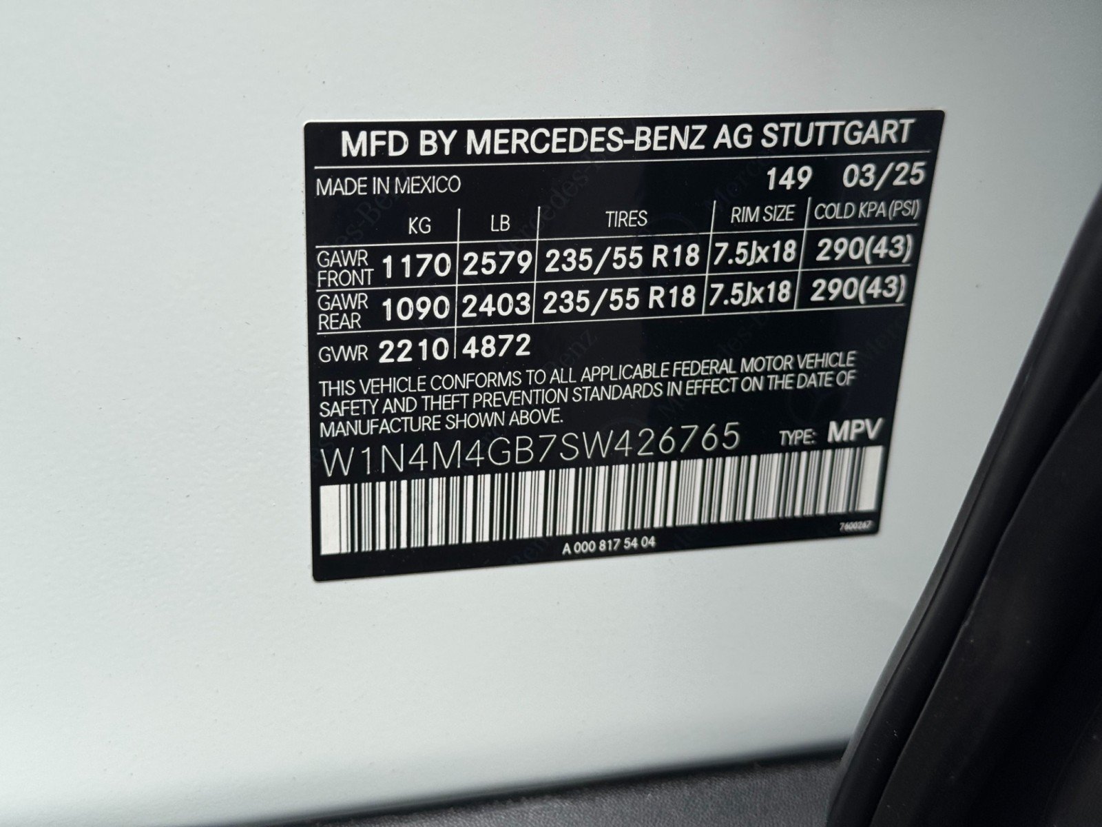 Used 2025 Mercedes-Benz GLB 250 image 46
