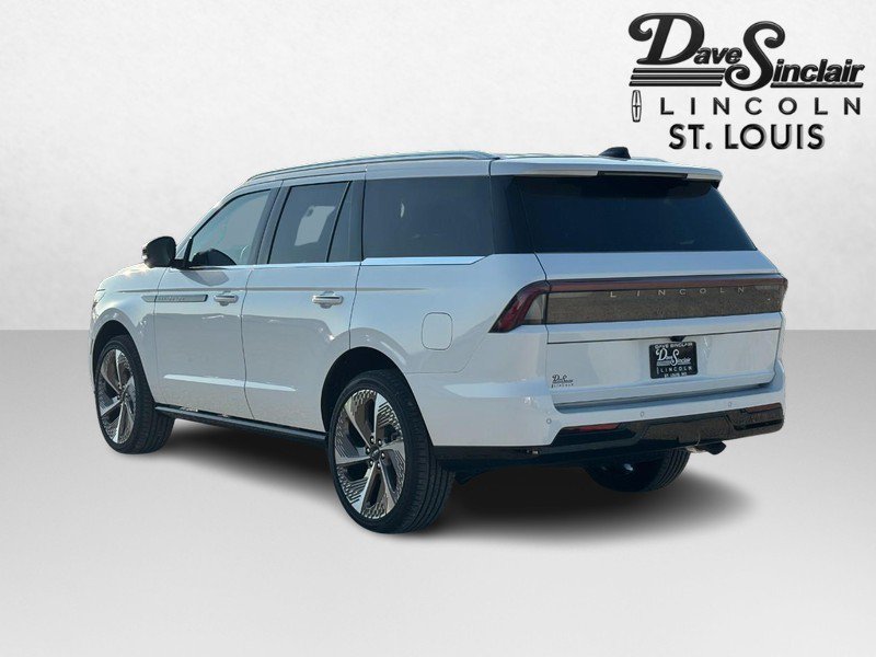 New 2027 Lincoln Navigator Black Label AWD/4WD image 5