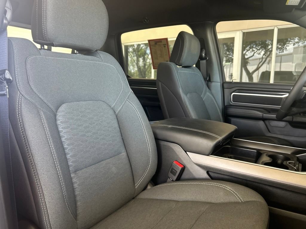 Used 2025 RAM 1500 Big Horn AWD/4WD image 26