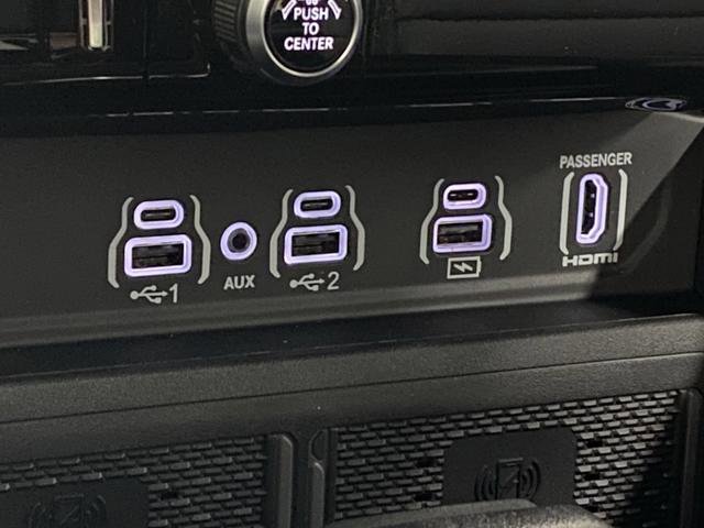 New 2026 RAM 1500 Laramie w/ Night Edition image 24