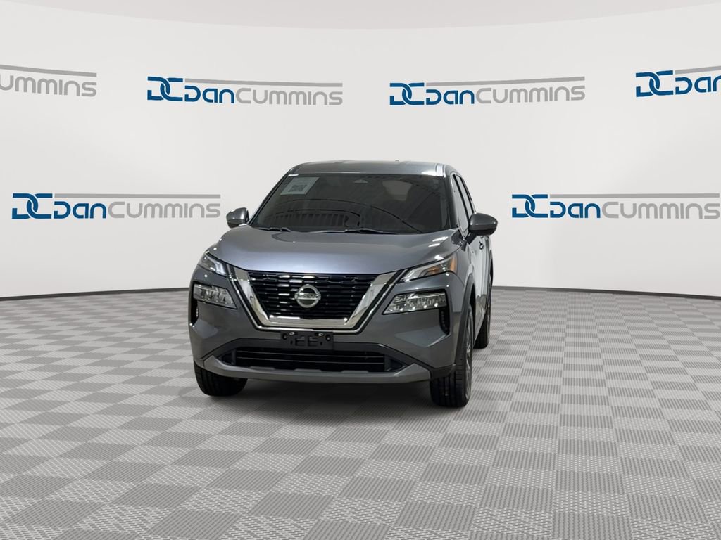 Used 2021 Nissan Rogue SV AWD/4WD image 4