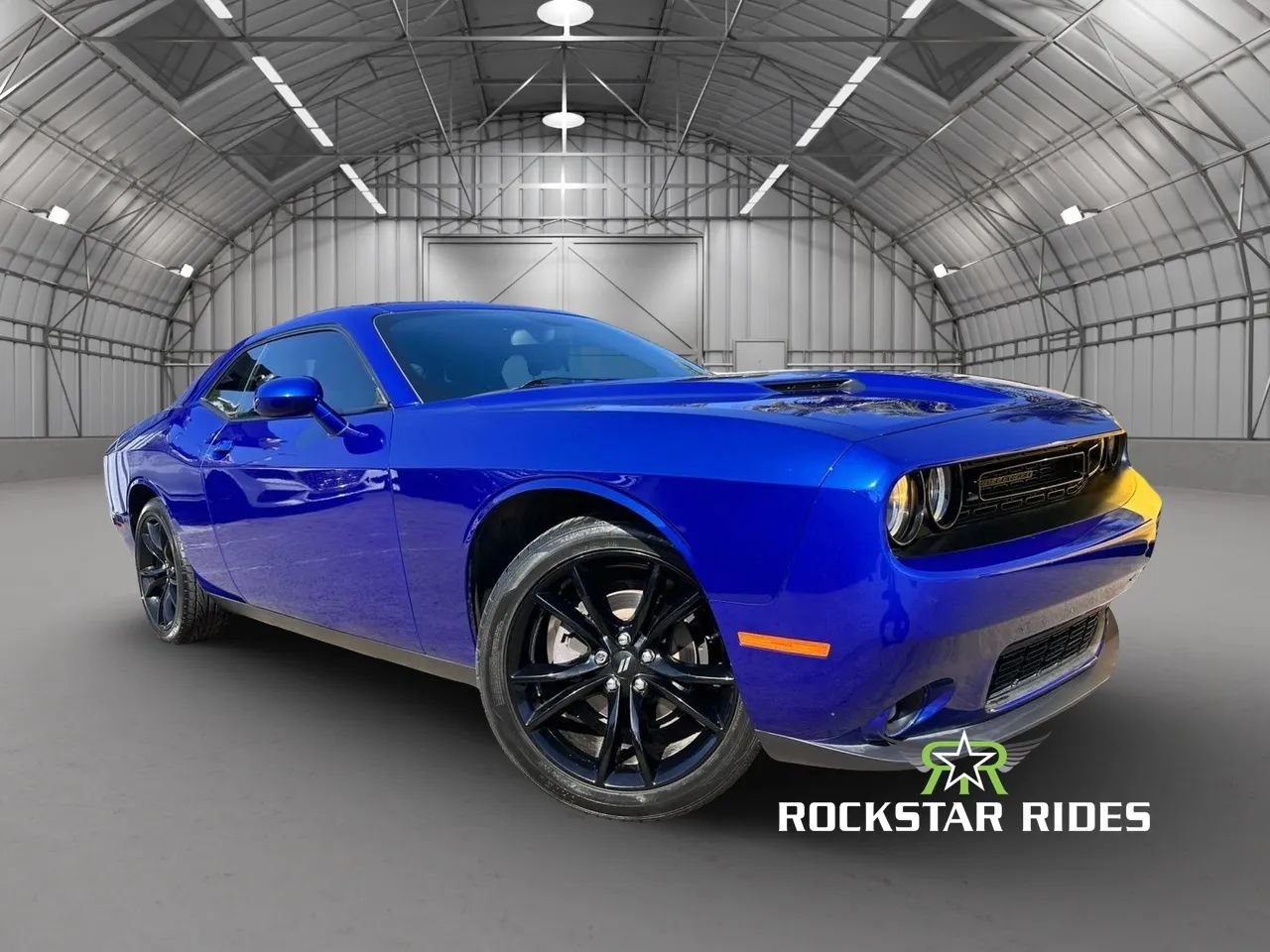 Used 2018 Dodge Challenger SXT w/ Blacktop Package RWD image 16