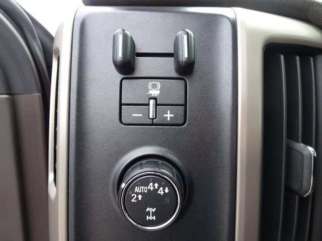 Used 2017 GMC Sierra 1500 Denali AWD/4WD image 29
