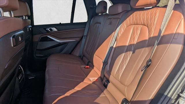 Used 2024 BMW X5 M60i image 28