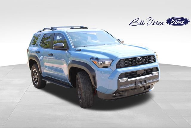 Used 2025 Toyota 4Runner TRD Off-Road Premium w/ Tow Technology Package AWD/4WD image 3