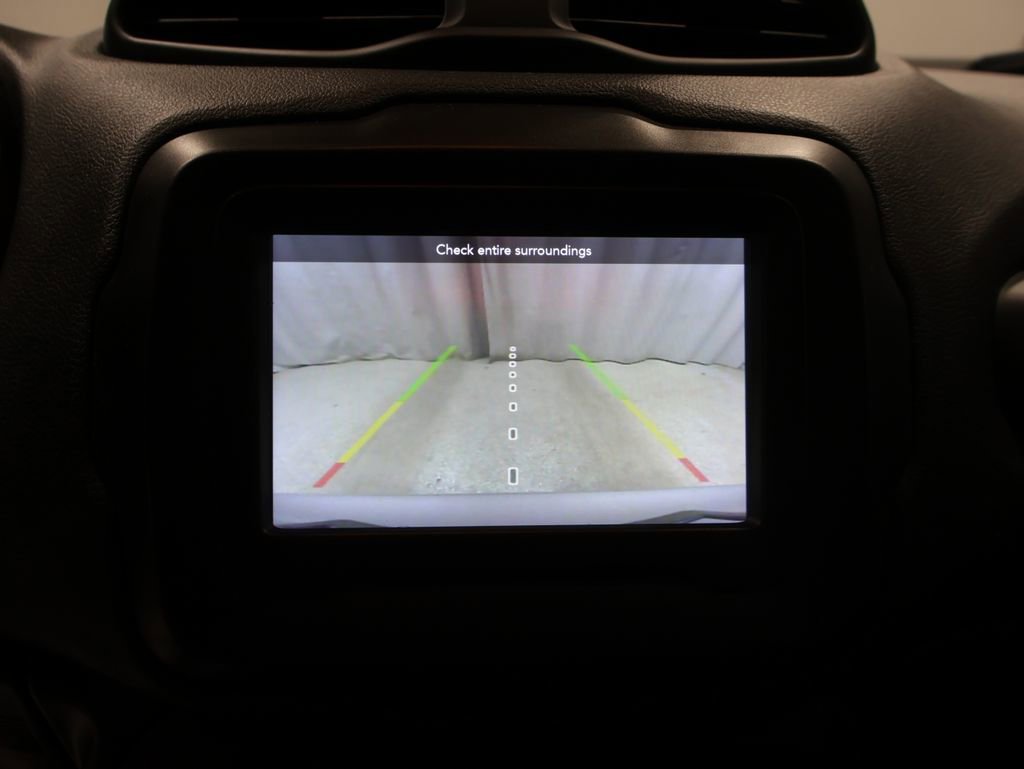 Used 2021 Jeep Renegade Latitude AWD/4WD image 28