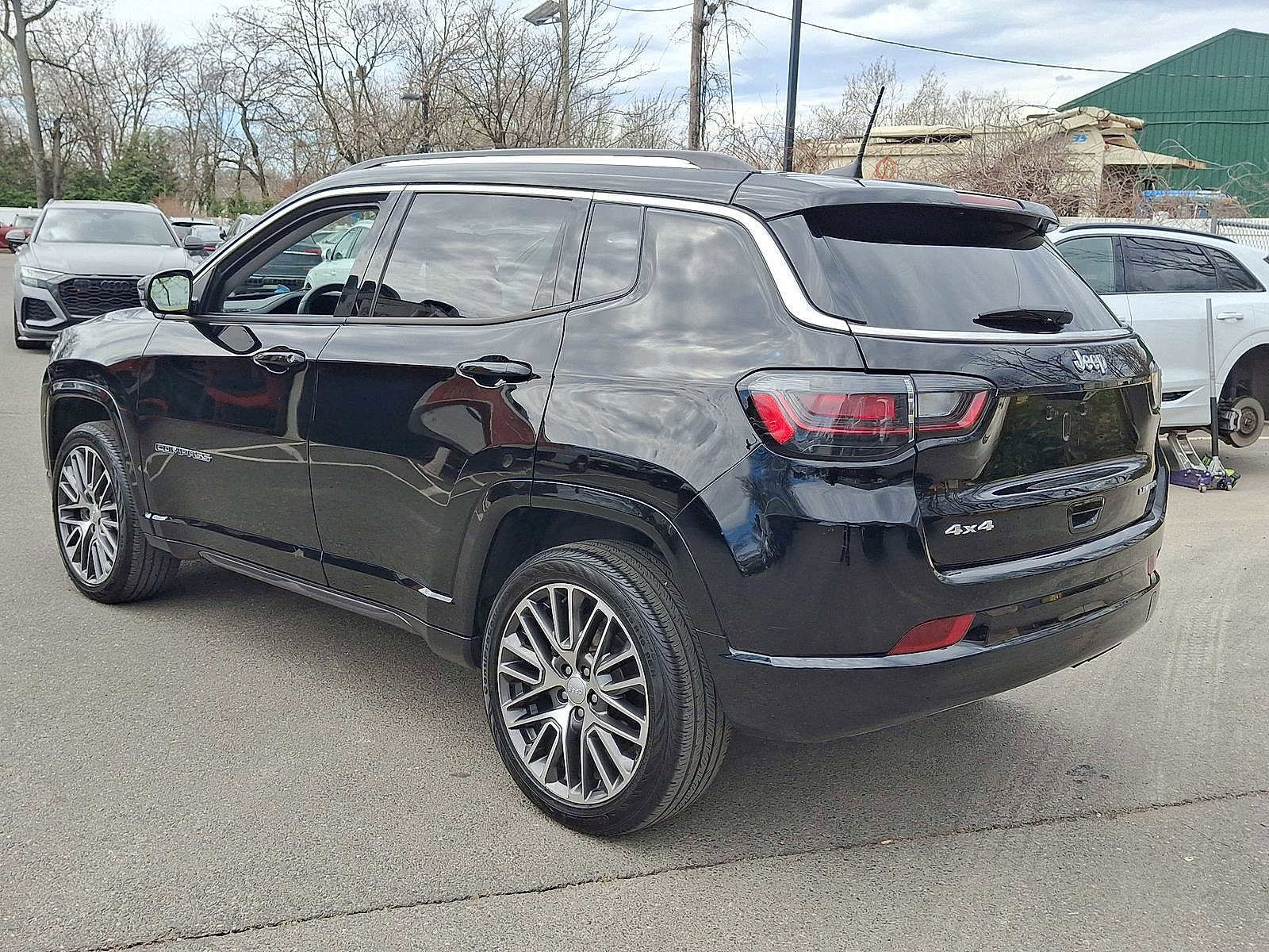 Used 2022 Jeep Compass Limited w/ Elite Group image 22