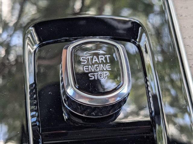 New 2026 Volvo XC90 B6 Plus w/ Protection Package Premier image 33