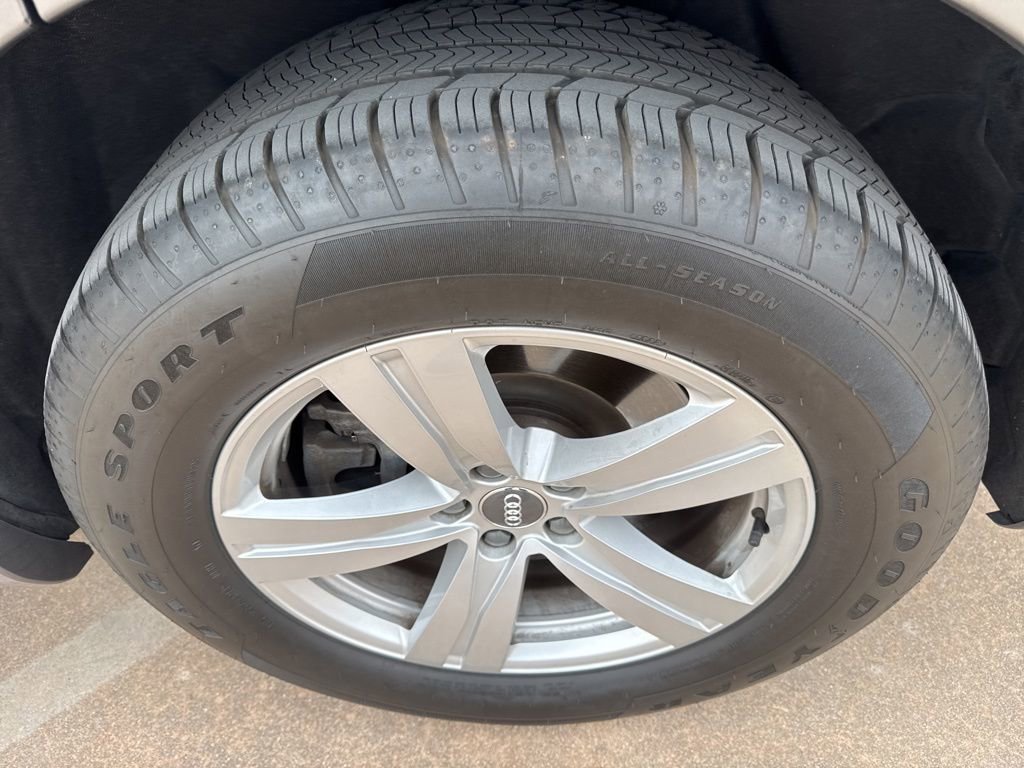 Used 2018 Audi Q7 2.0T Premium Plus w/ Premium Plus Package image 35