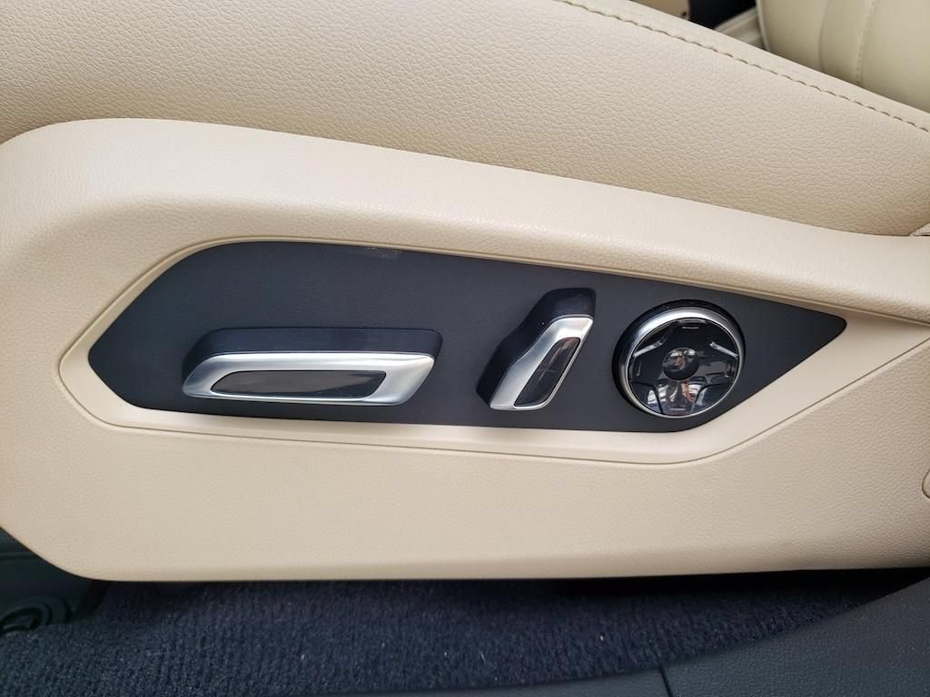Used 2023 Acura RDX AWD image 17