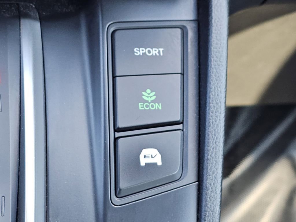 Used 2021 Honda CR-V Touring image 11