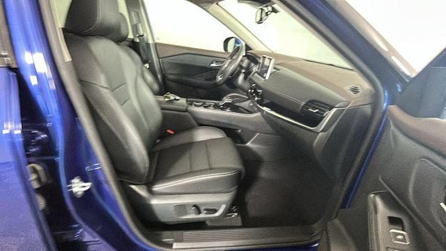Used 2023 Nissan Rogue SL AWD/4WD image 30