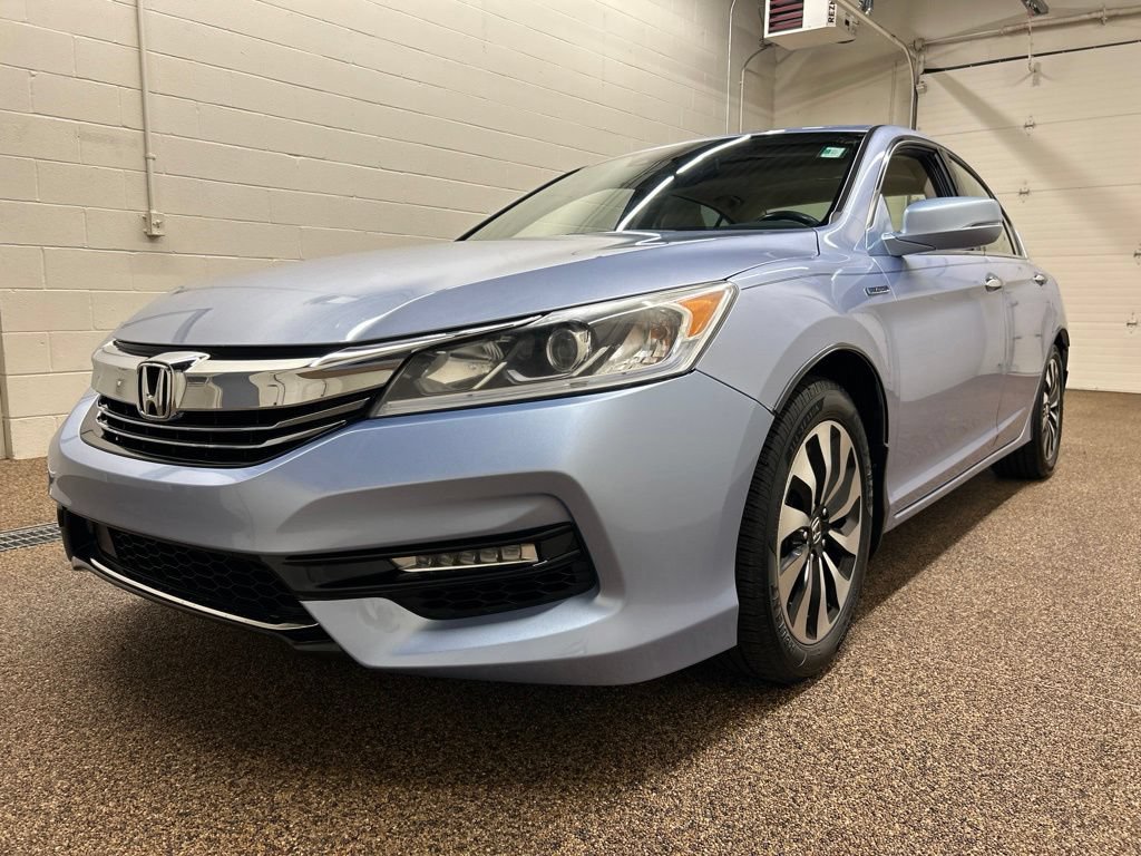 Used 2017 Honda Accord EX-L image 5