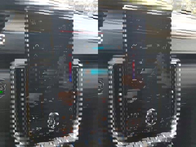 New 2026 GMC Acadia Elevation image 24