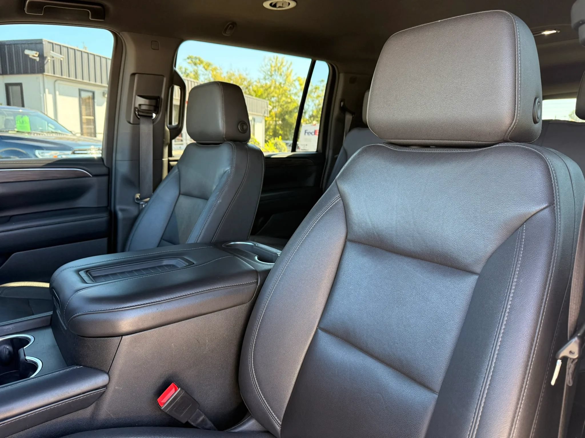 Used 2023 Chevrolet Suburban LT AWD/4WD image 12