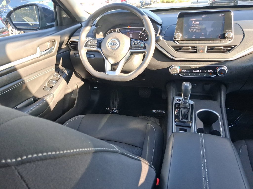 Used 2019 Nissan Altima 2.5 SV FWD image 16