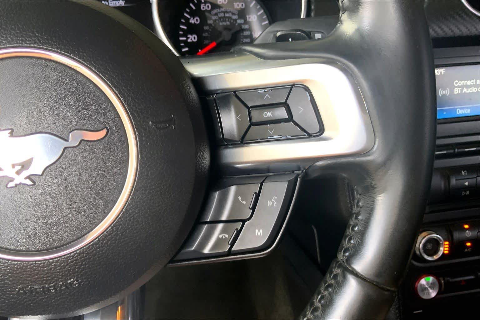 Used 2018 Ford Mustang Coupe RWD image 21