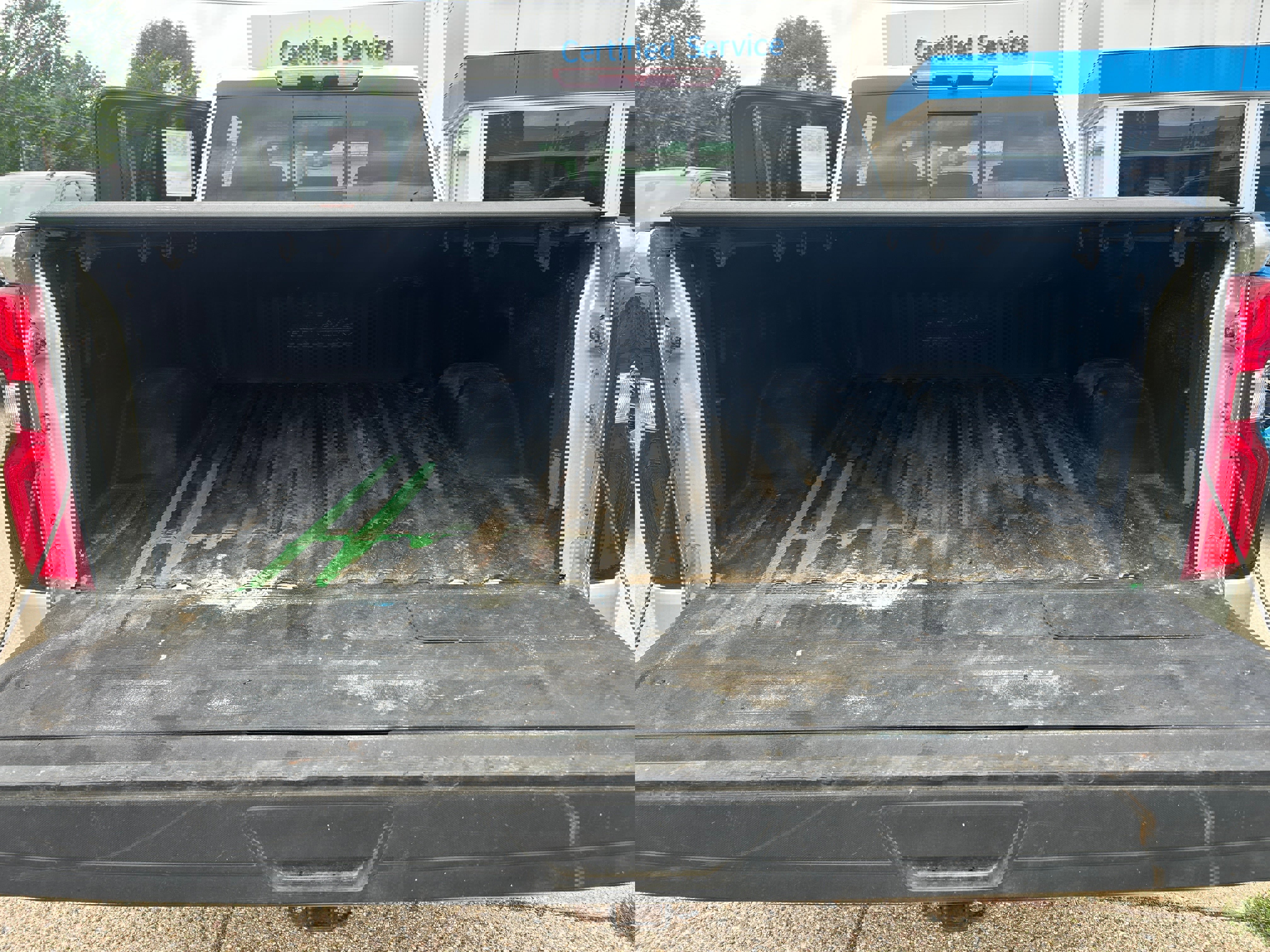 Used 2022 Chevrolet Silverado 3500 High Country image 34