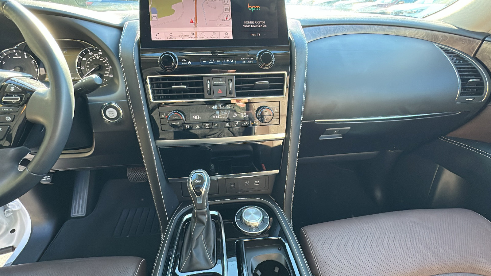 Certified 2024 INFINITI QX80 Premium Select w/ Cargo Package image 21