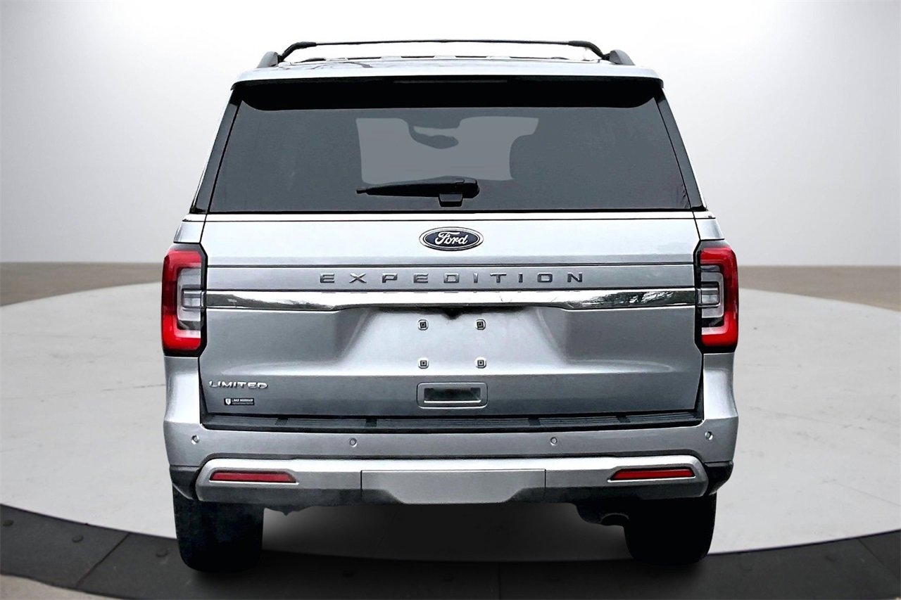 Used 2024 Ford Expedition Limited image 8