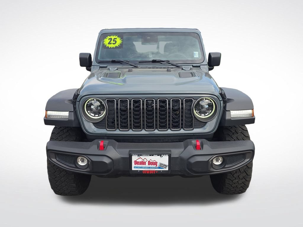 Used 2025 Jeep Gladiator Rubicon w/ Safety Group AWD/4WD image 10