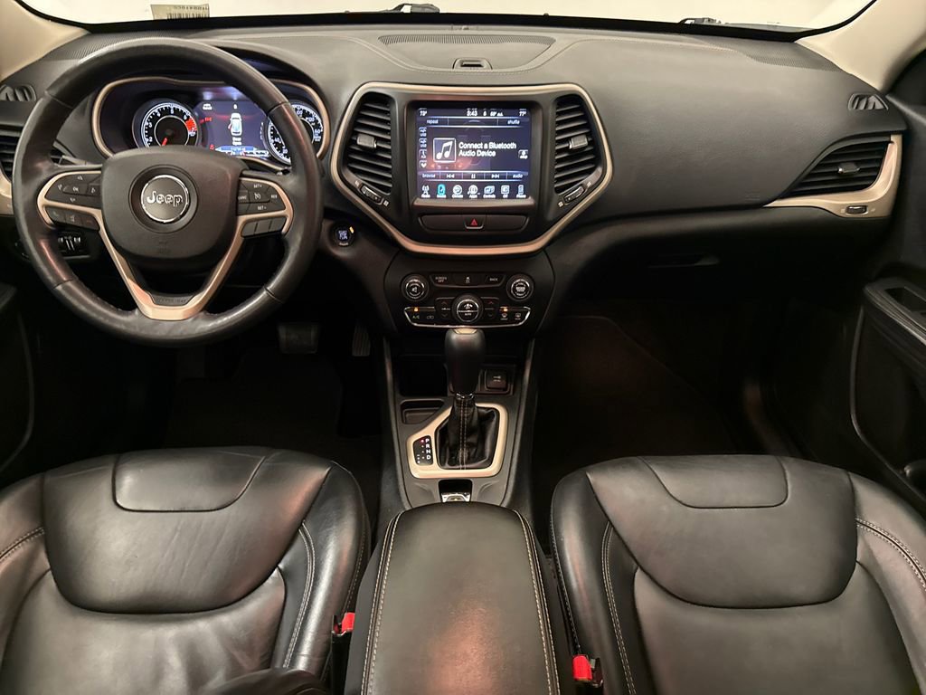 Used 2016 Jeep Cherokee Limited image 13
