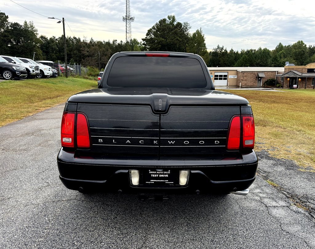Used 2002 Lincoln Blackwood image 6