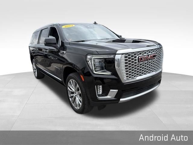 Used 2023 GMC Yukon XL Denali w/ Denali Reserve Package AWD/4WD image 3