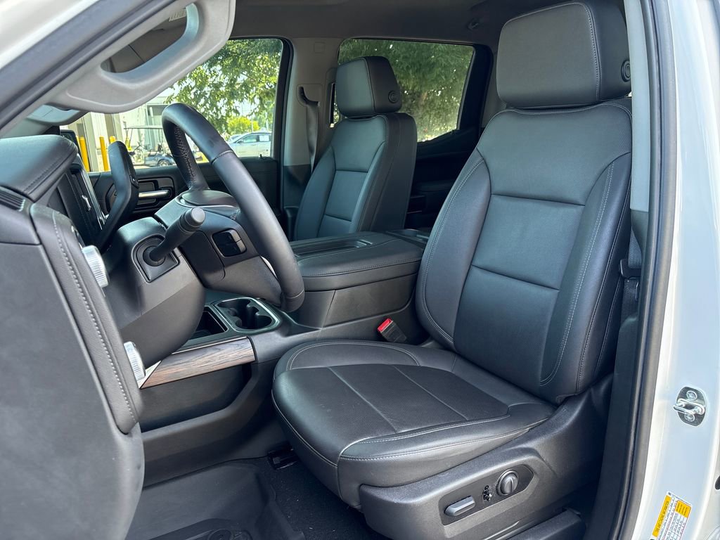 Used 2022 GMC Sierra 1500 SLT w/ SLT Premium Package AWD/4WD image 18
