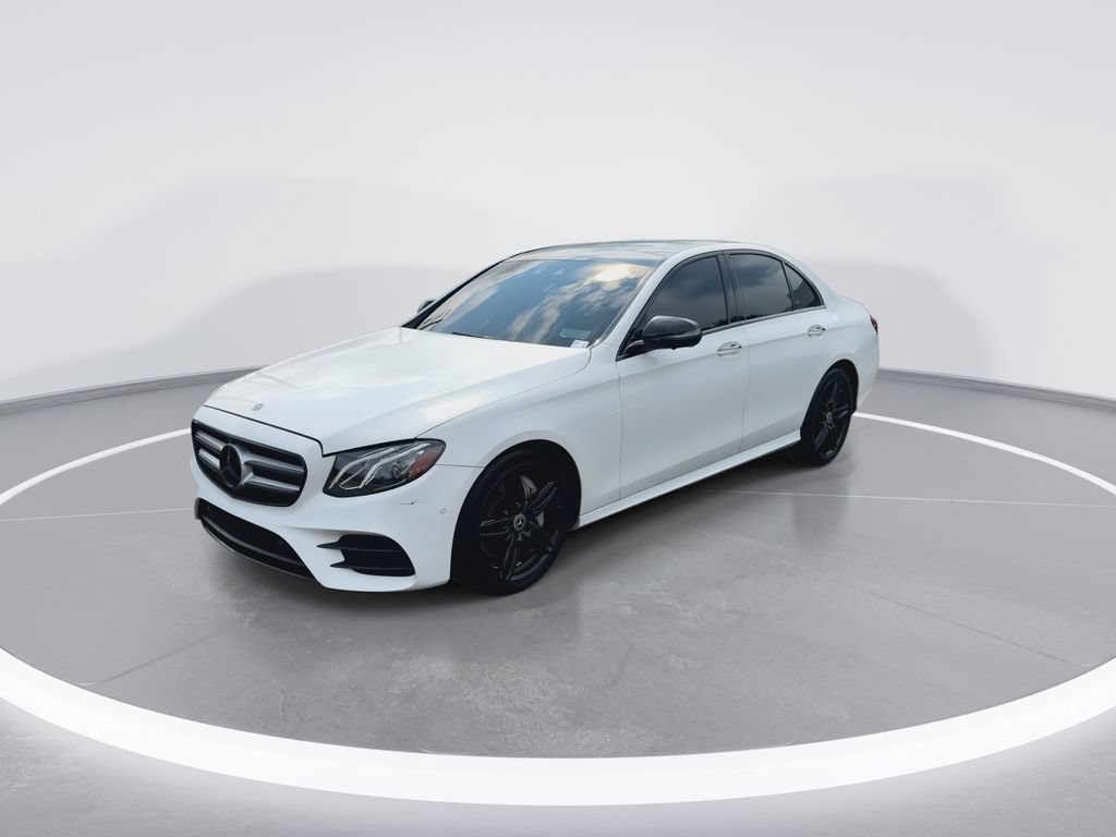 Used 2019 Mercedes-Benz E 300 4MATIC image 4
