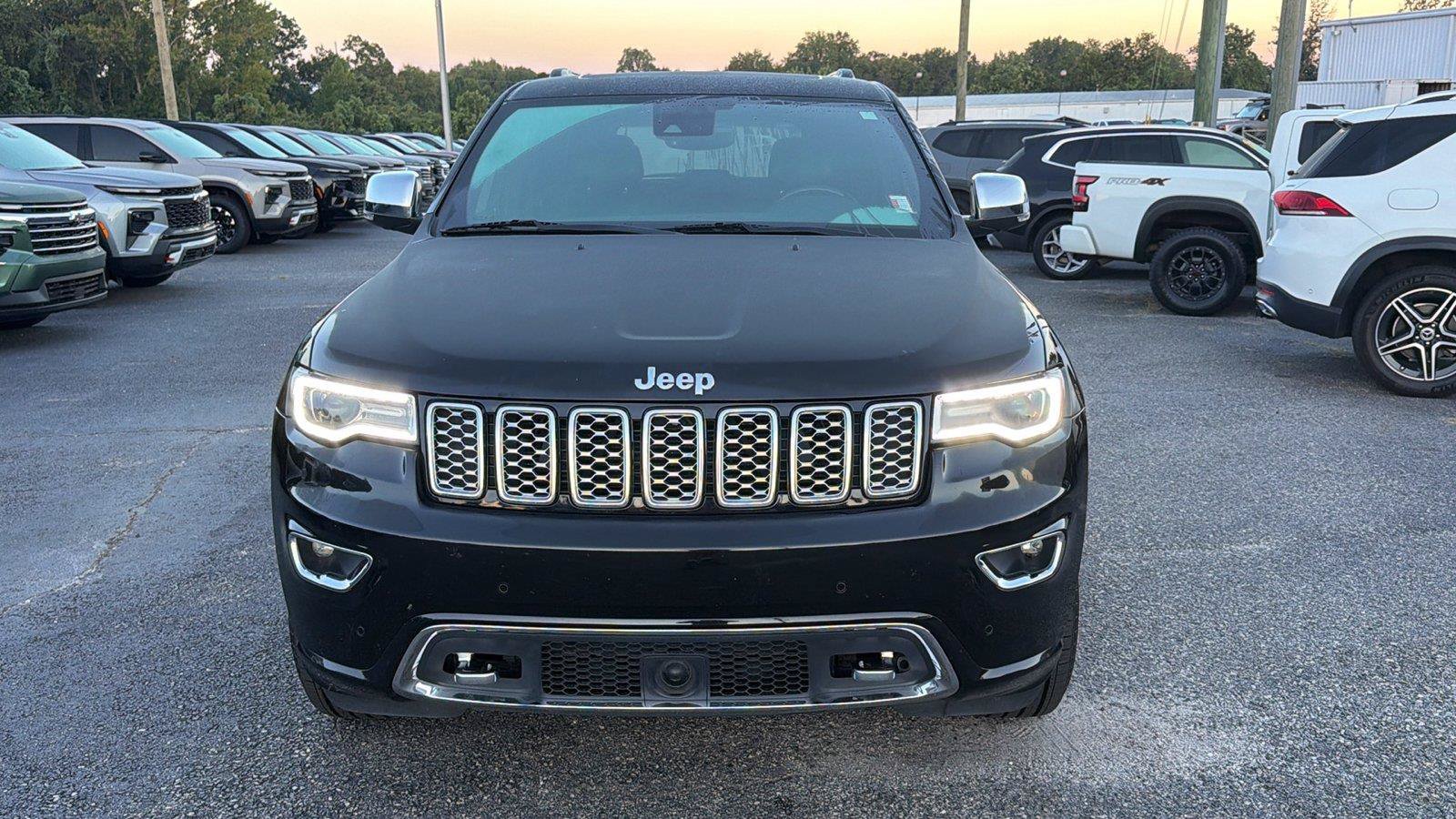 Used 2018 Jeep Grand Cherokee Overland RWD image 2