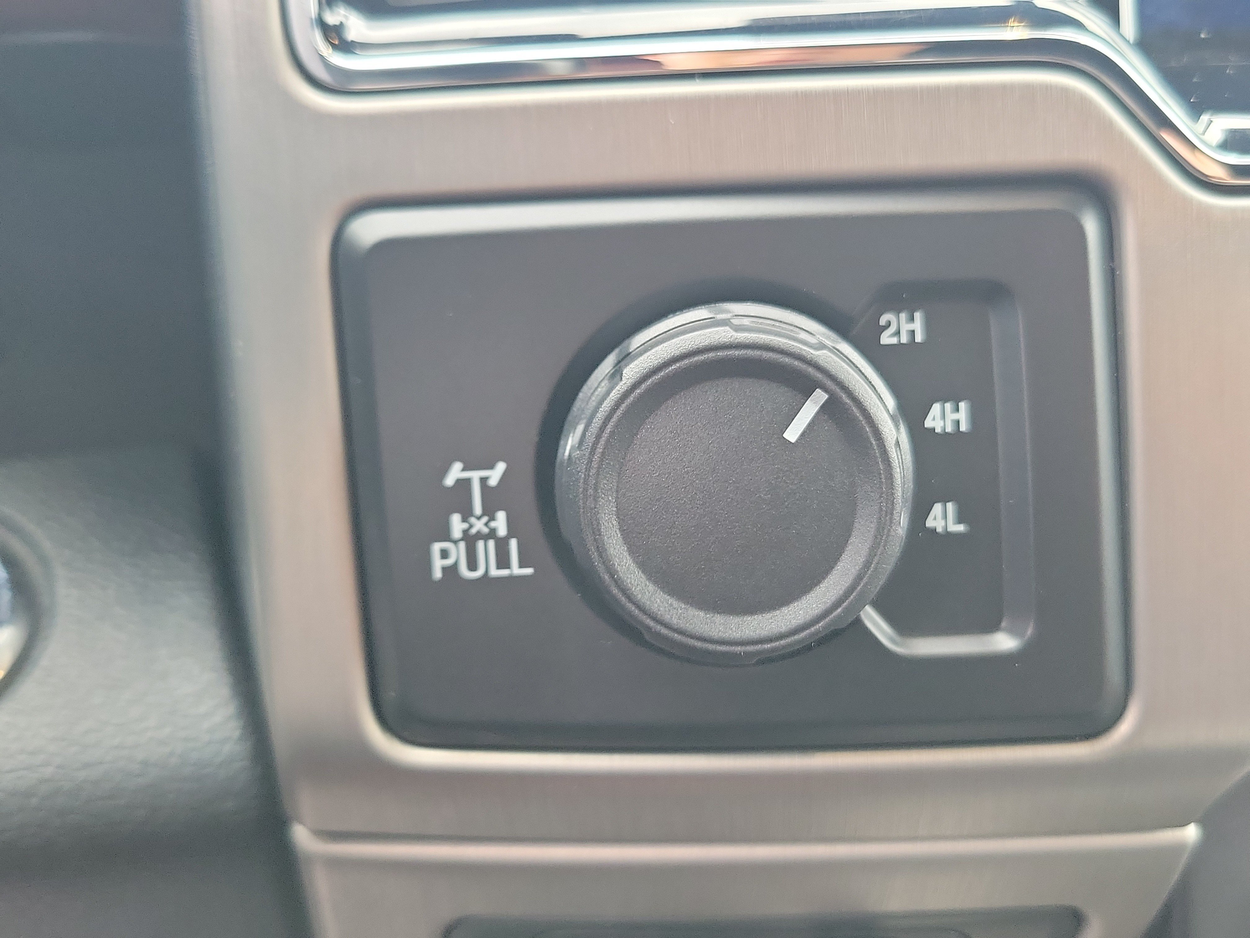 Used 2022 Ford F350 Platinum AWD/4WD image 25