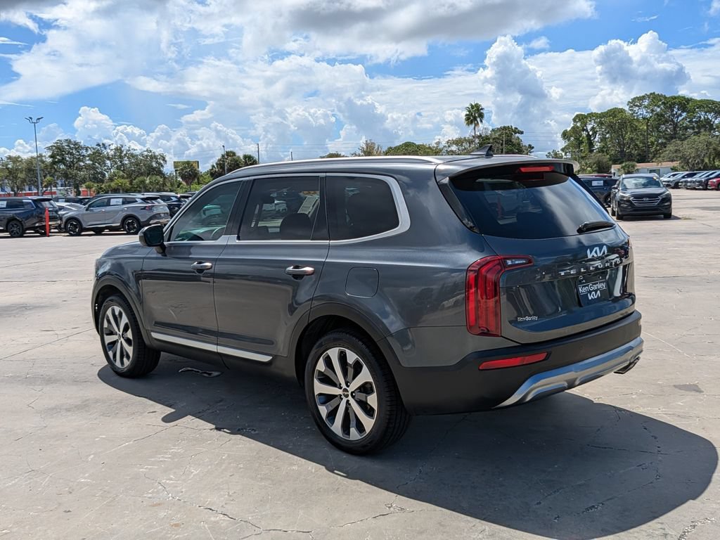 Certified 2022 Kia Telluride S FWD image 5