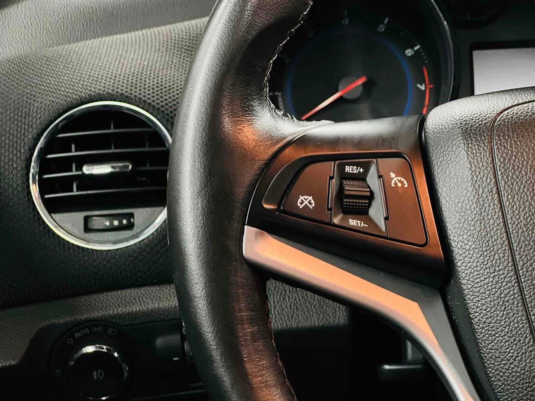 Used 2013 Chevrolet Cruze LT w/ All-Star Edition image 22