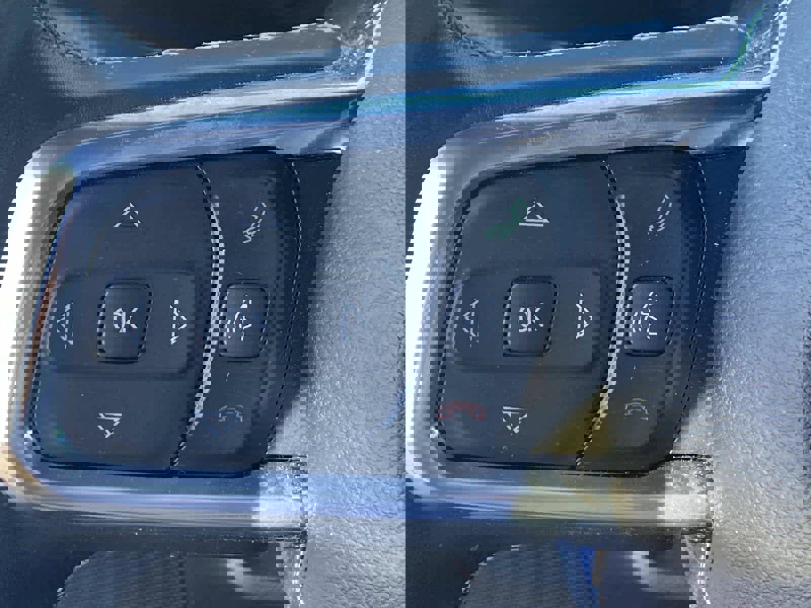 Certified 2022 Jeep Wrangler Unlimited Sahara w/ Cold Weather Group image 20