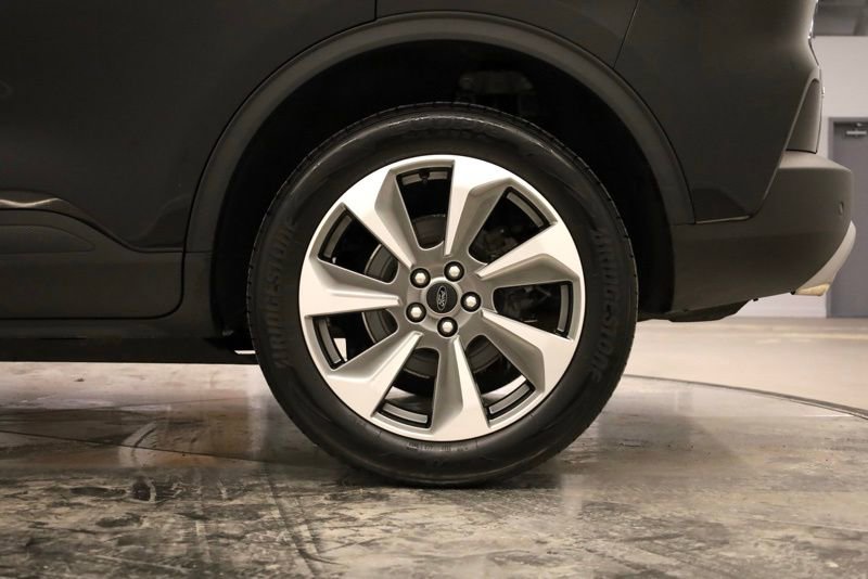 Used 2023 Ford Escape Platinum image 35