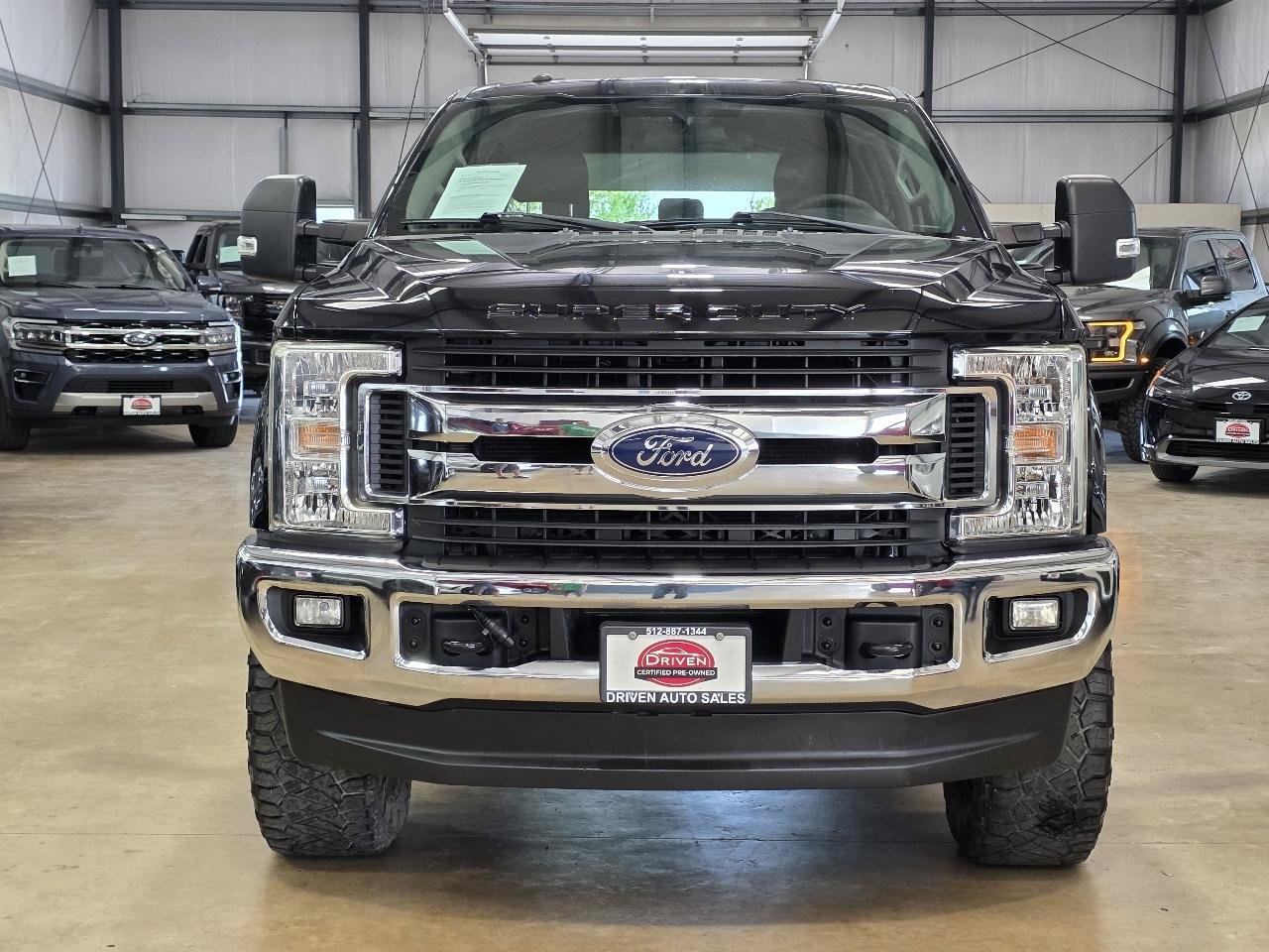 Used 2019 Ford F250 XLT w/ XLT Value Package AWD/4WD image 2