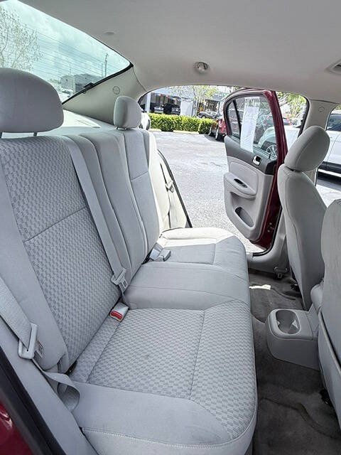 Used 2009 Chevrolet Cobalt LT w/ Sun and Wheel Package FWD image 13