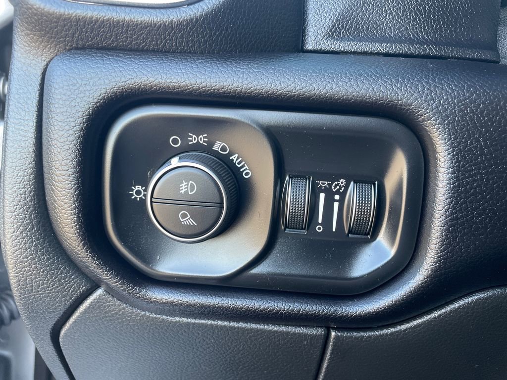 Used 2022 RAM 2500 Laramie AWD/4WD image 34