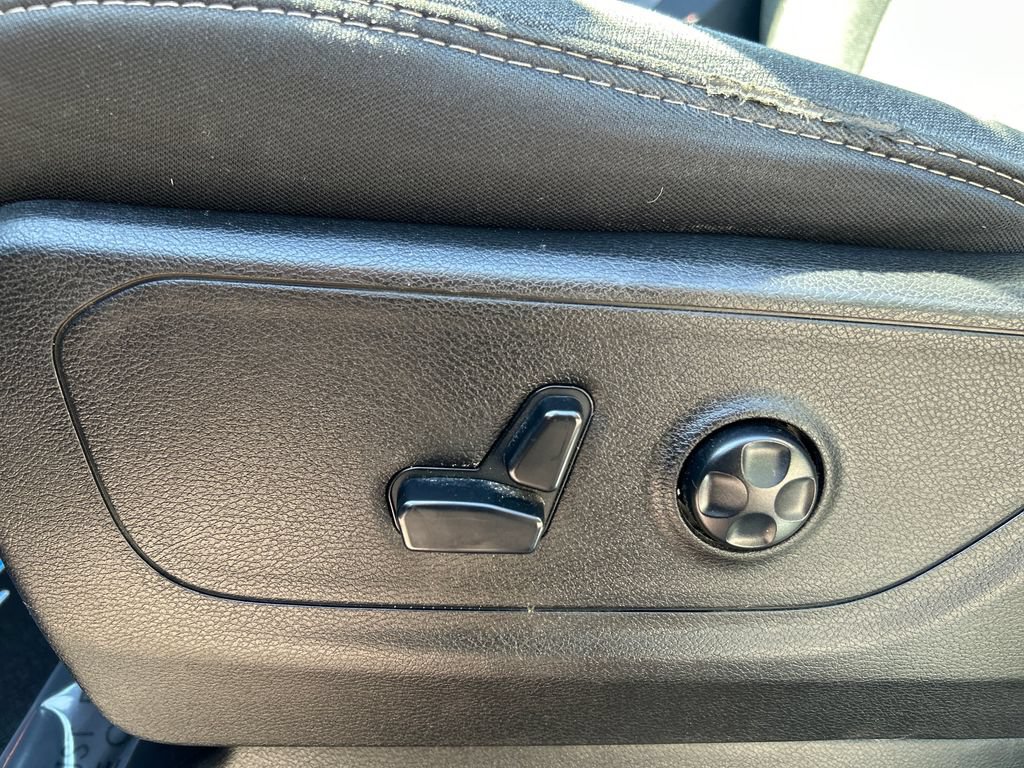 Used 2019 RAM 1500 Big Horn AWD/4WD image 27