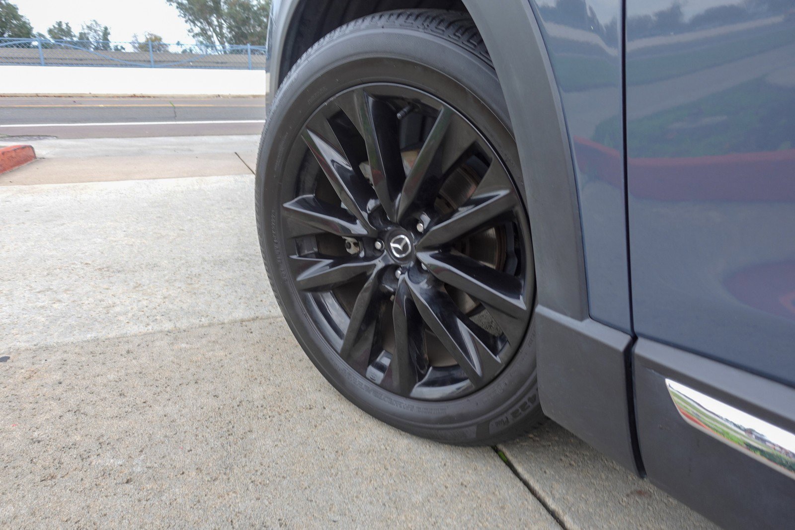 Certified 2023 MAZDA CX-9 Carbon Edition image 9