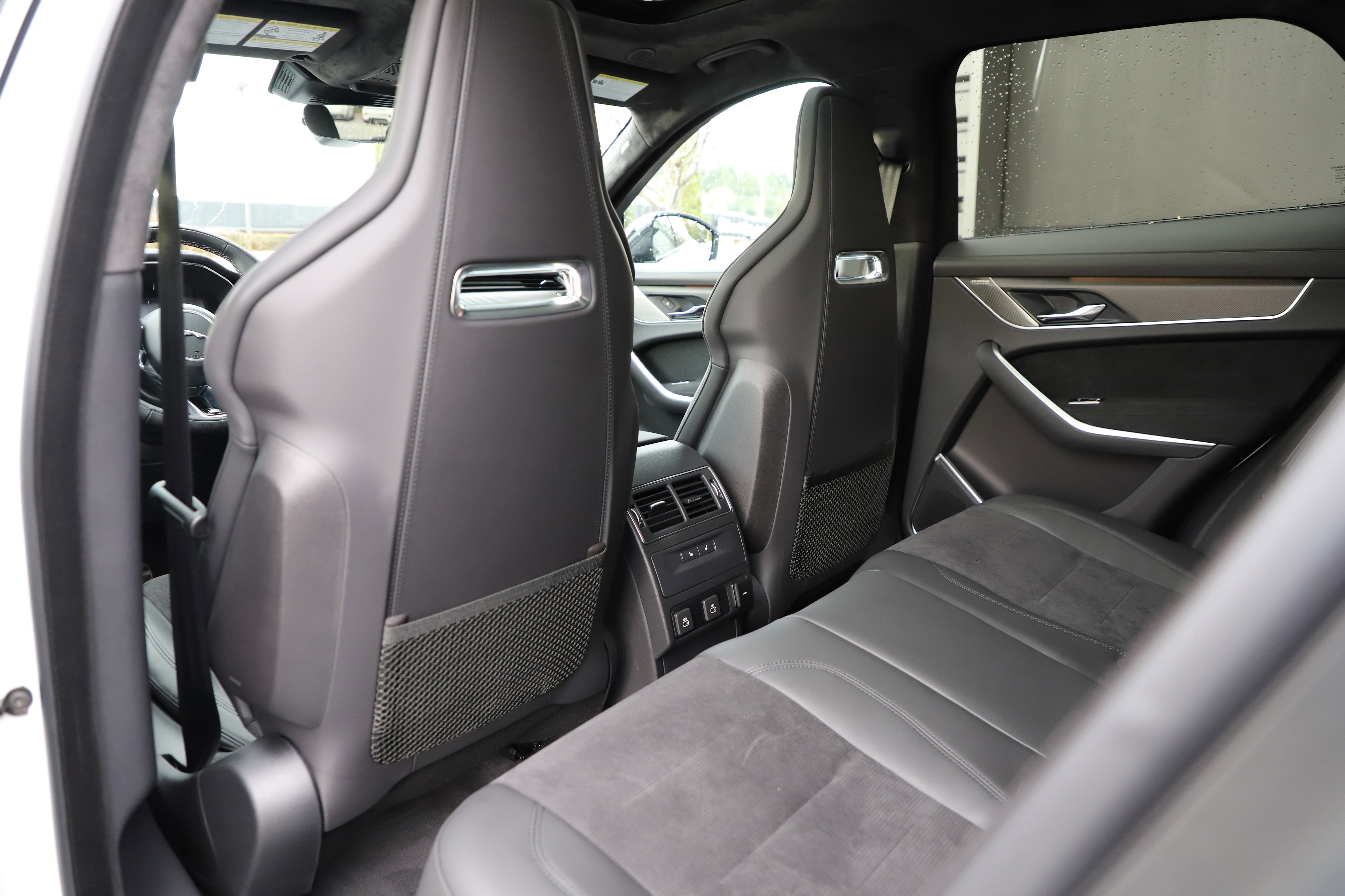 New 2026 Jaguar F-PACE SVR image 14