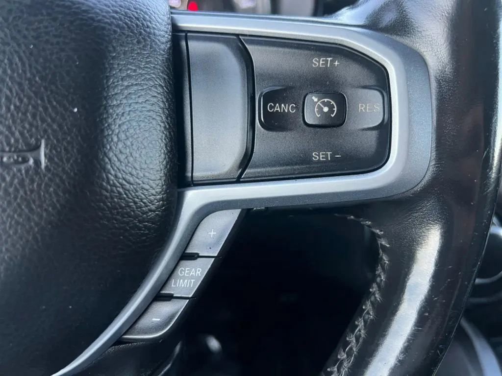 Used 2020 RAM 1500 Big Horn AWD/4WD image 39