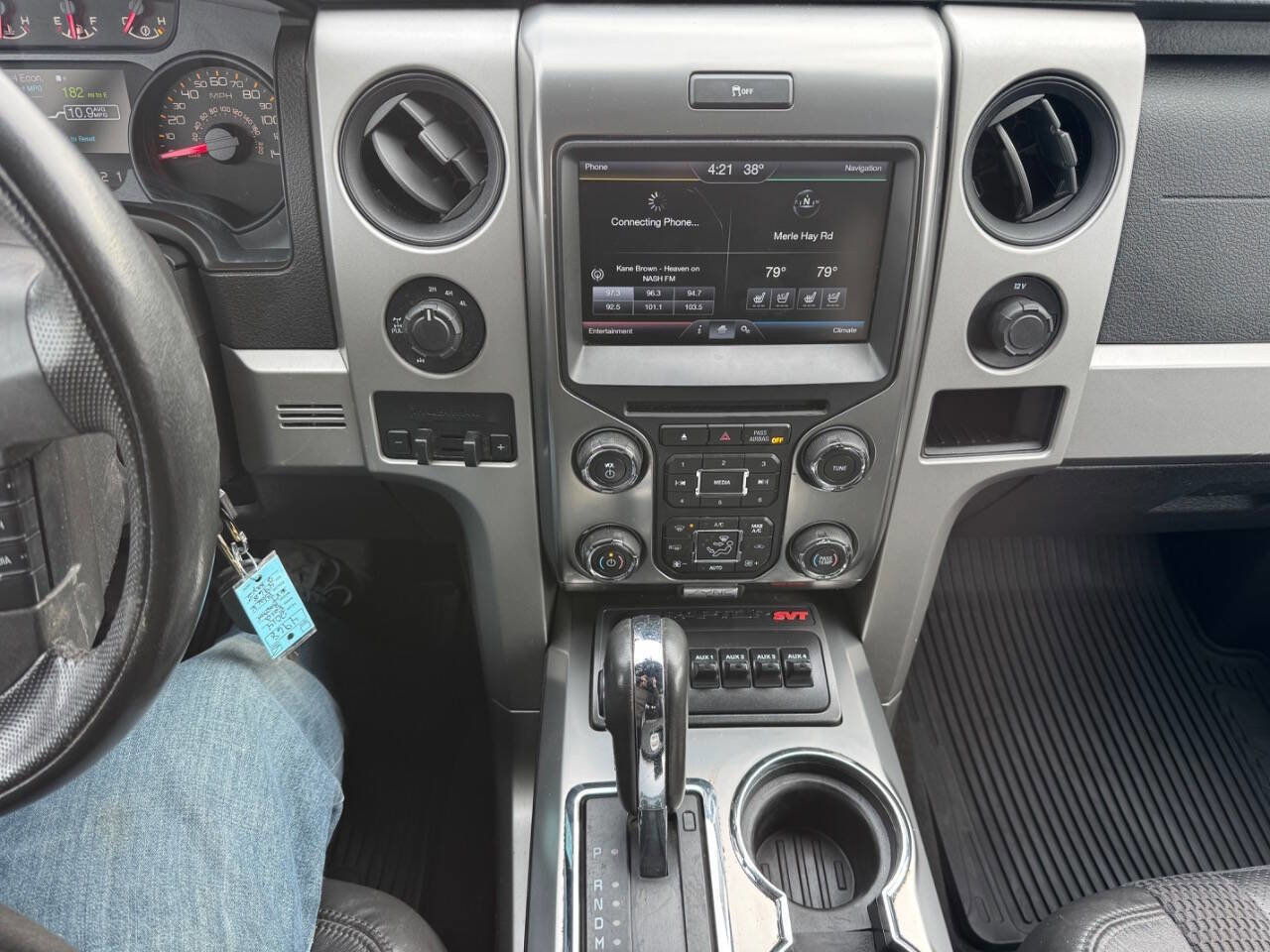 Used 2014 Ford F150 Raptor w/ Equipment Group 801A Luxury AWD/4WD image 16