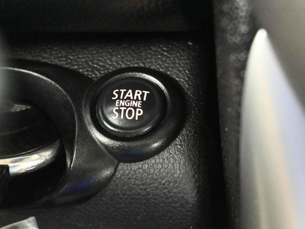 Used 2012 MINI Cooper Countryman image 23