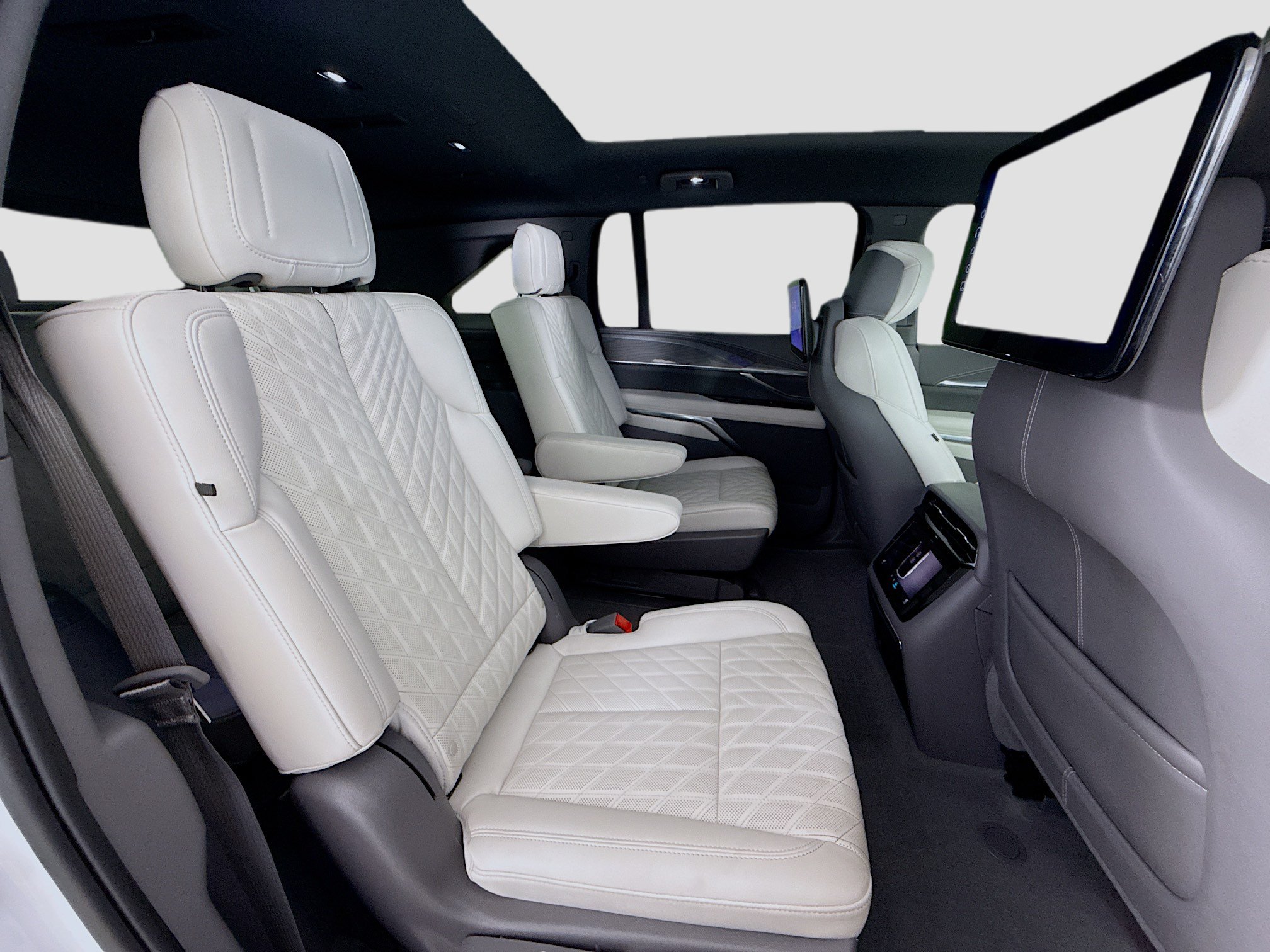 Used 2025 Cadillac Escalade IQ Sport 1 w/ Smart Trailering package AWD/4WD image 31