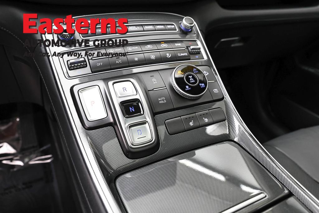 Used 2022 Hyundai Santa Fe SEL w/ Convenience + Premium Package AWD/4WD image 13