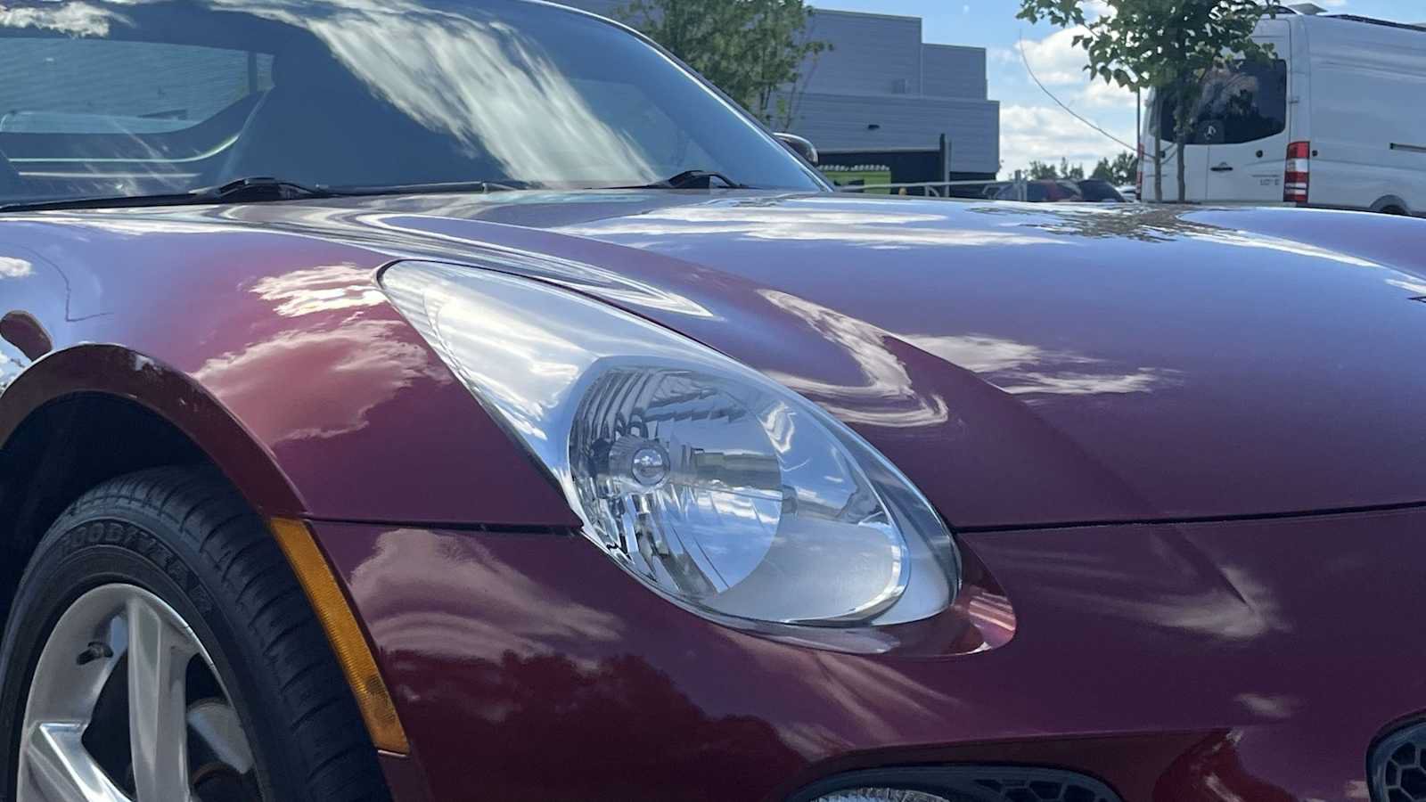 Used 2009 Pontiac Solstice GXP RWD image 18