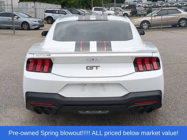 Used 2024 Ford Mustang GT RWD image 12